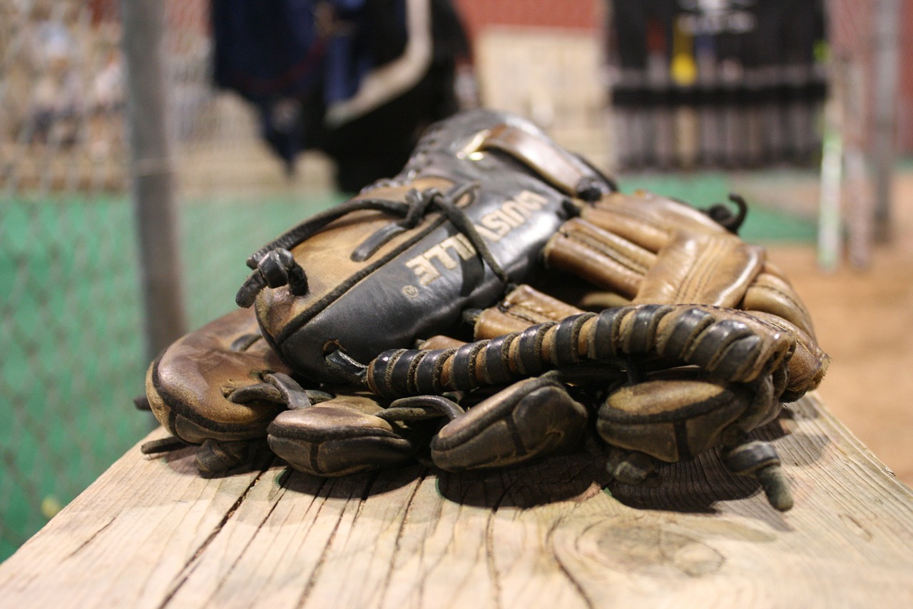 Summer season Friday night league ball Oldsmar Fl @Canal Park 3120 Tampa Rd